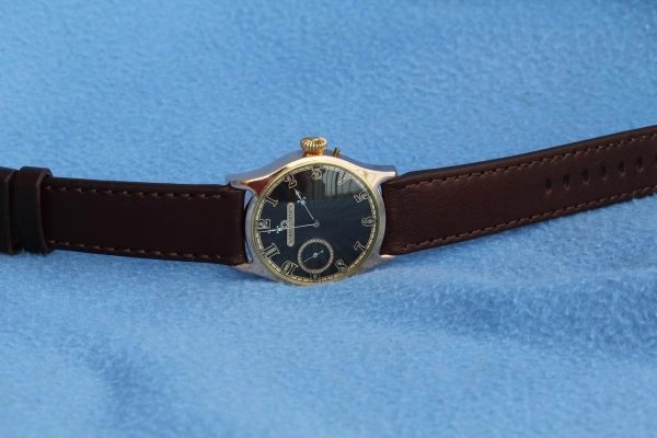 Vintage Vacheron $ Constantin gold case 14k wrist WATCH-