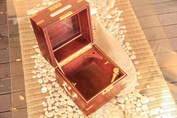 Marine Ship Chronometer Box Hamilton Model 21-
