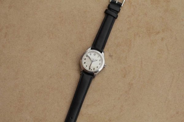 s-l960 (11) Vintage pilot's military wrist watch Jaeger Lecoultre chronometer cal450/2