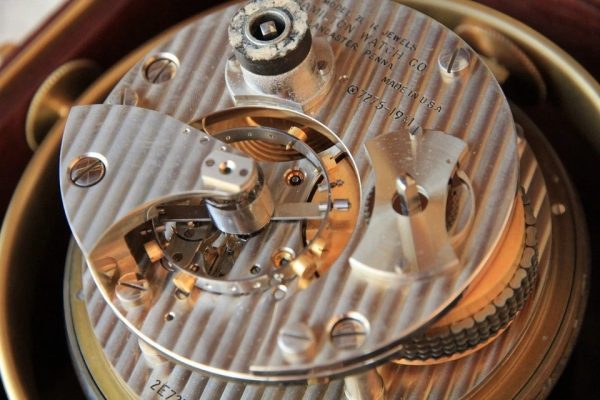 s-l960 (2) Vintage HAMILTON MODEL21 MARINE ship CHRONOMETER 1941-