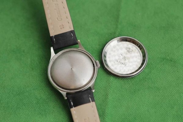s-l960 (2) Military WWII wrist watch Vacheron Constantin chronometer cal454/5c