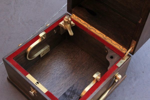 s-l960 (3) Box for vintage 1850s Marine ship chronometer