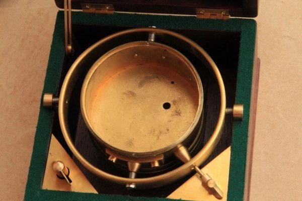 Collection rarity Marine ship chronometer C Harris Cornhill London