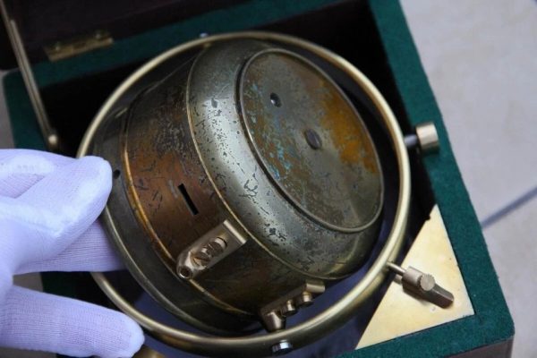 Collection rare Dutch marine ship chronometer Andreas Hohwu Amsterdam, No.42.