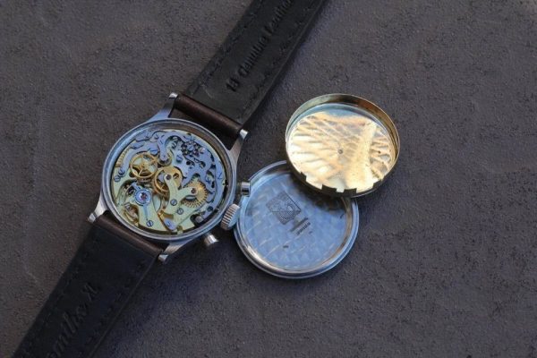 Vintage Universal compax Chronograph ref22278 watch cal285 three registrs