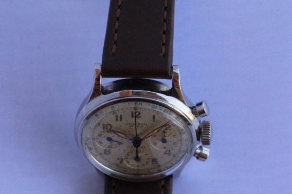 Vintage Universal compax Chronograph ref22278 watch cal285 three registrs