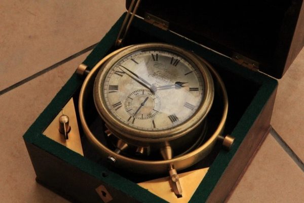 Collection rarity Marine ship chronometer C Harris Cornhill London