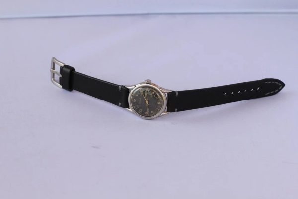 Vintage military swiss eterna steel case black dial cal 520-