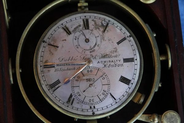 Vintage Marine ship chronometer Dobbie Son & Hutton 5612