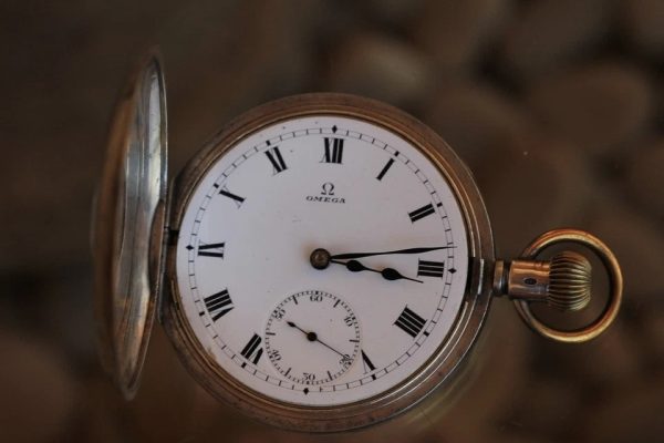 Vintage pocket watch chronometer omega silver case hanter